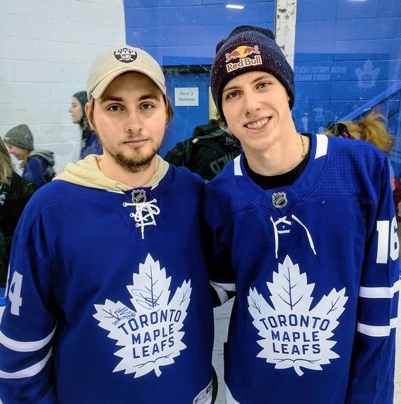 Meet your Posher, Alex - Picture 1 of 1